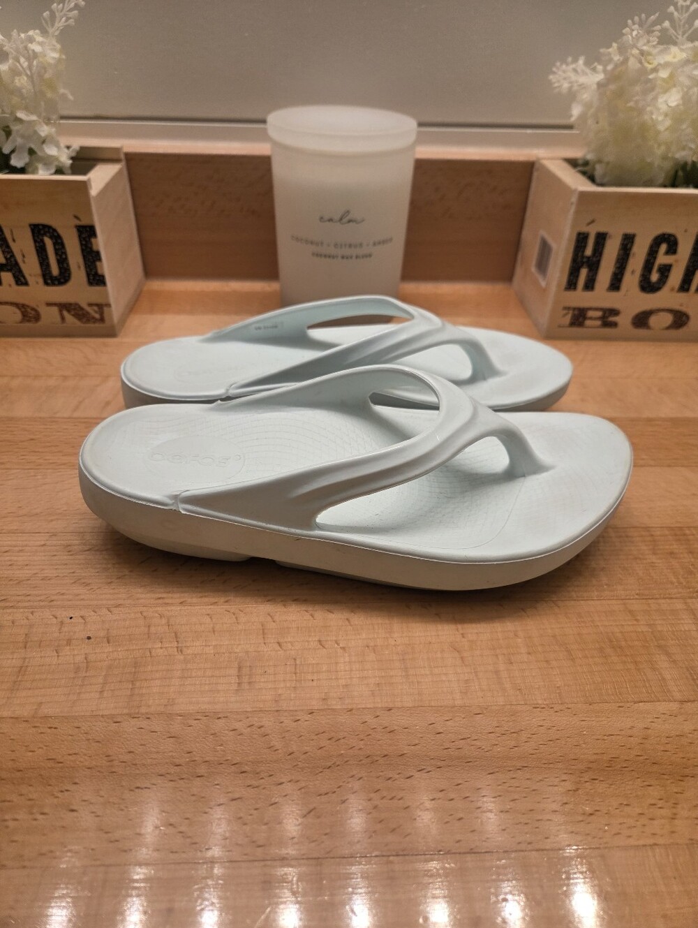 OOFOS OOlala Recovery Sandals "Ice" Light Blue Womens Size 7